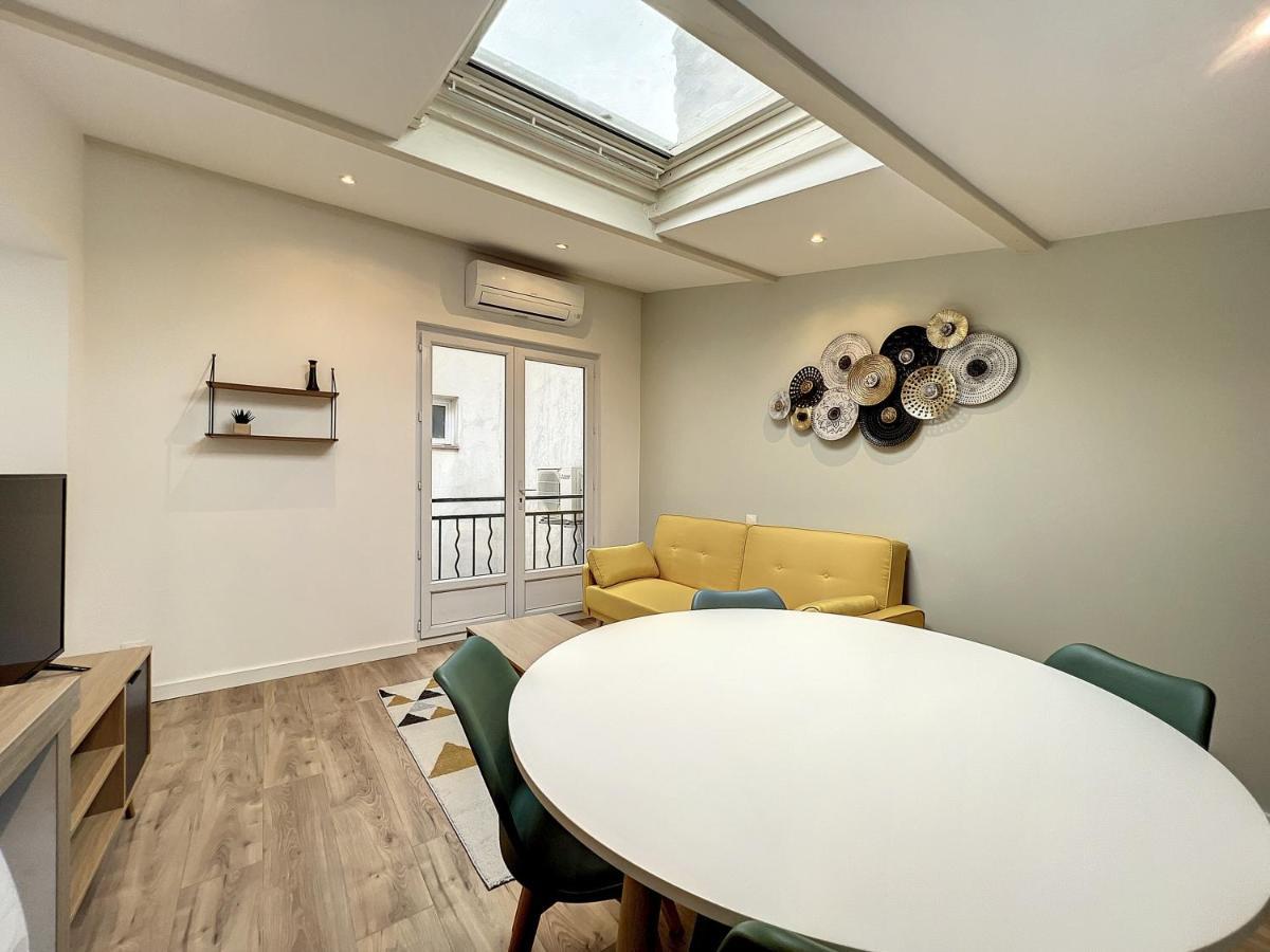 Le Cosy - En Hyper-Centre - Renove Διαμέρισμα Σαλόν-ντε-Προβάνς Εξωτερικό φωτογραφία
